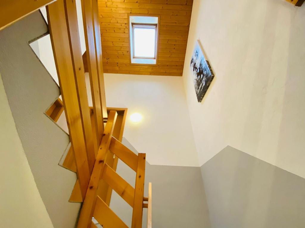 Niederried bei Interlaken Lake View Apartment -14 מראה חיצוני תמונה