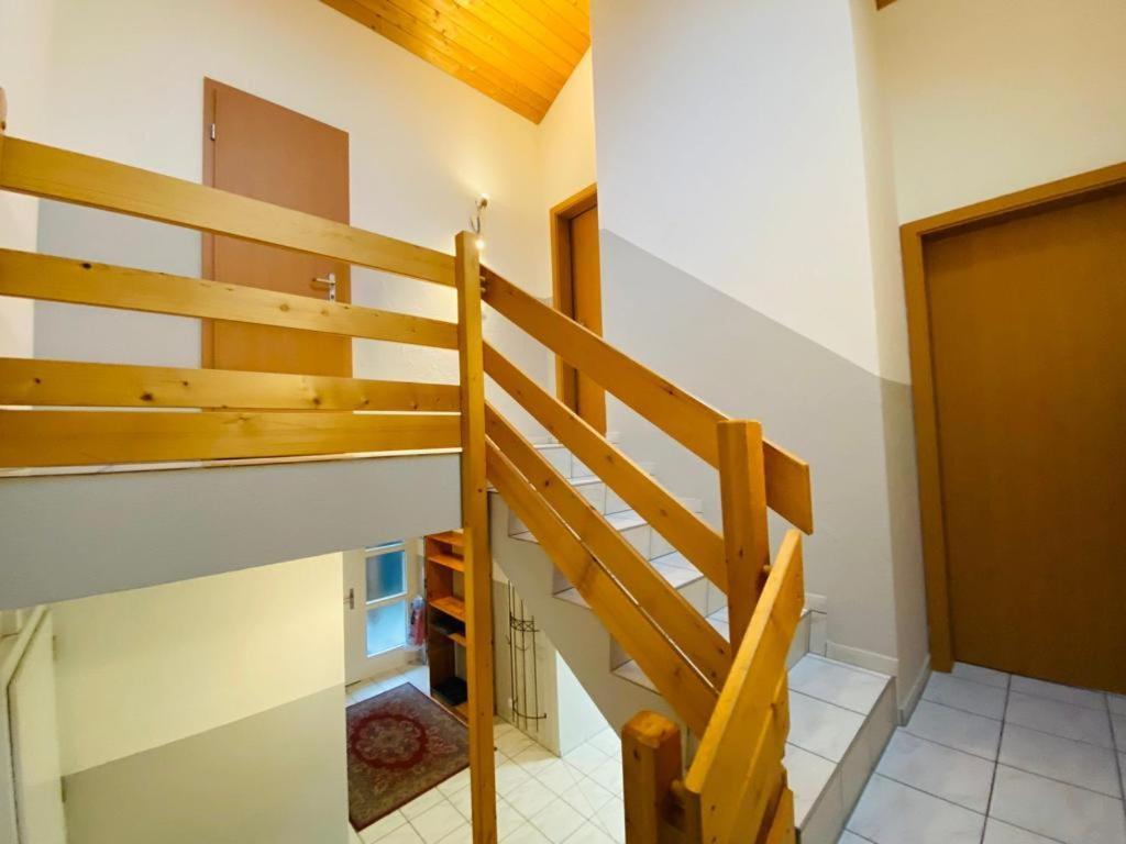 Niederried bei Interlaken Lake View Apartment -14 מראה חיצוני תמונה