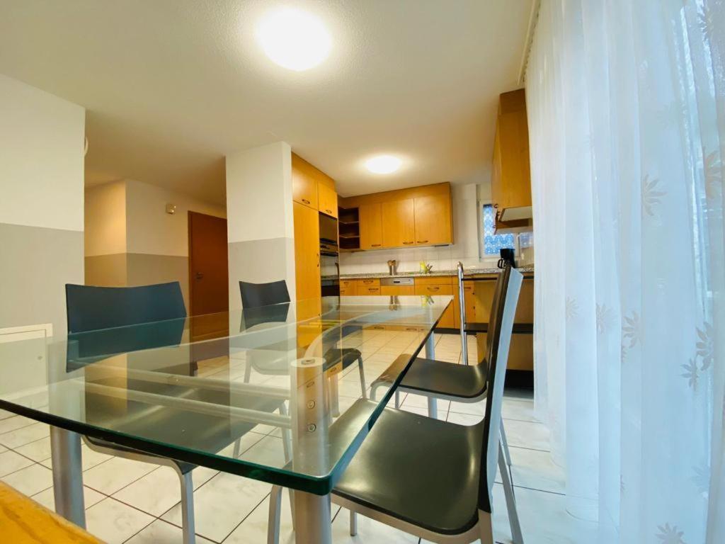 Niederried bei Interlaken Lake View Apartment -14 מראה חיצוני תמונה